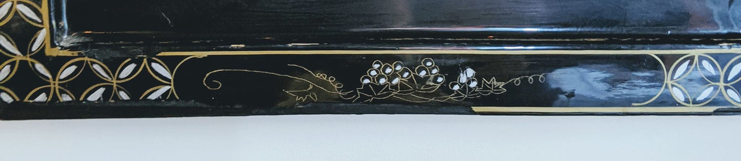 The Dark Garden Deco