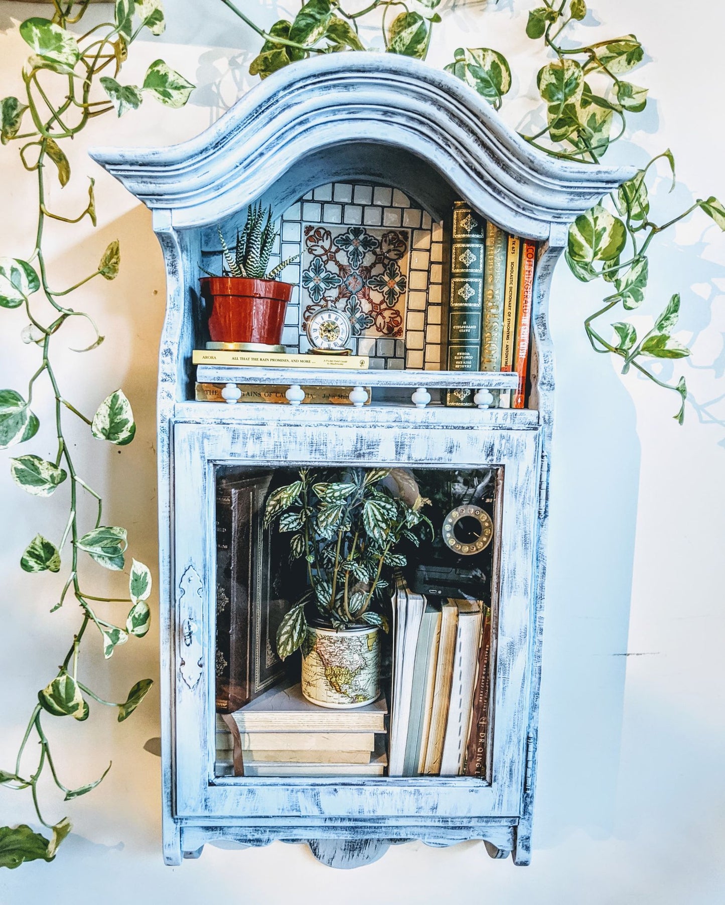 Black Forest Retro Vintage Cupboard Shelf