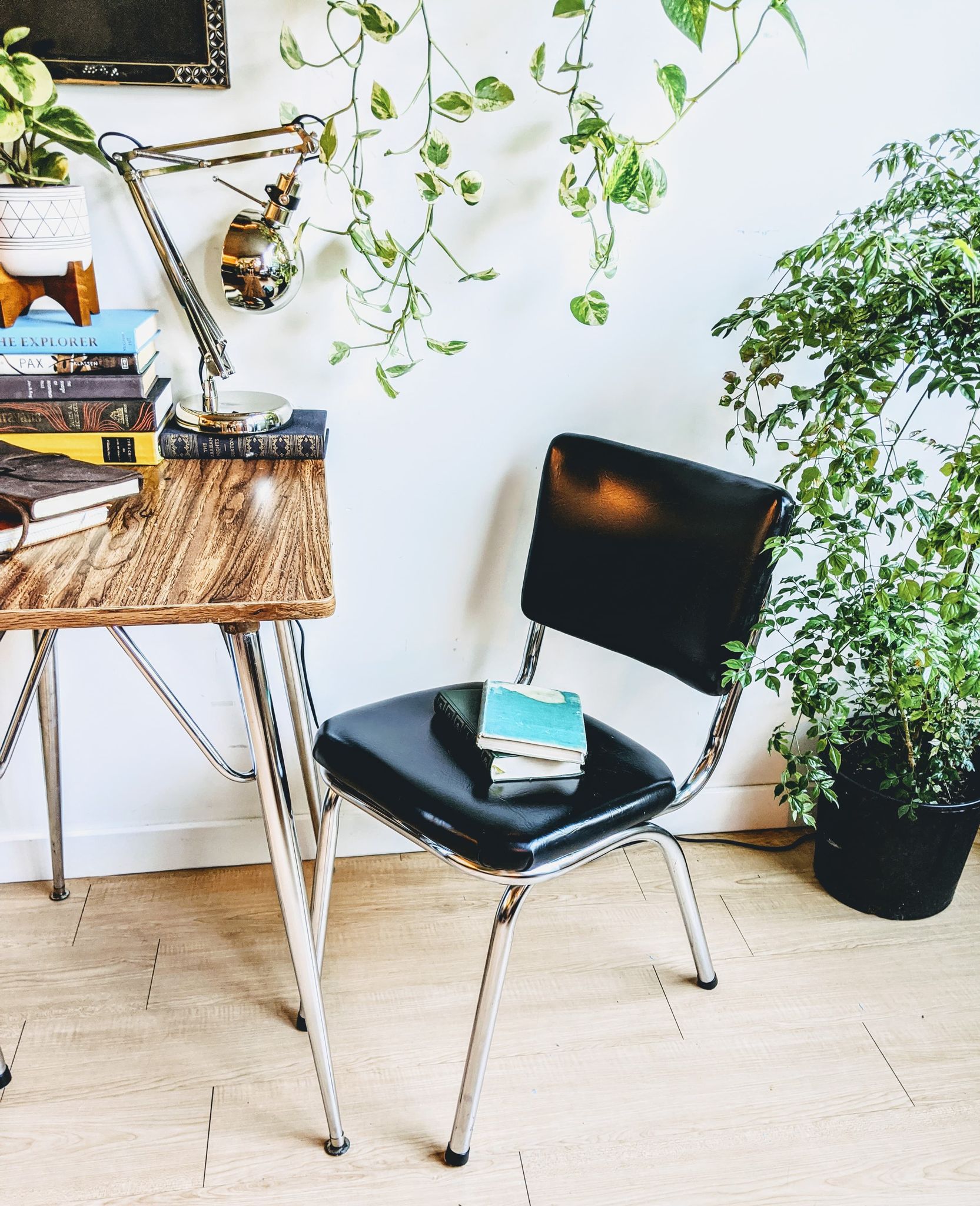 50s barbershop style chairs black leather