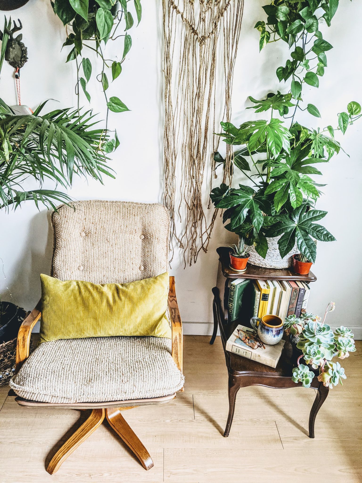 70s recliner office chair tweed funky vintage retro  Edit alt text