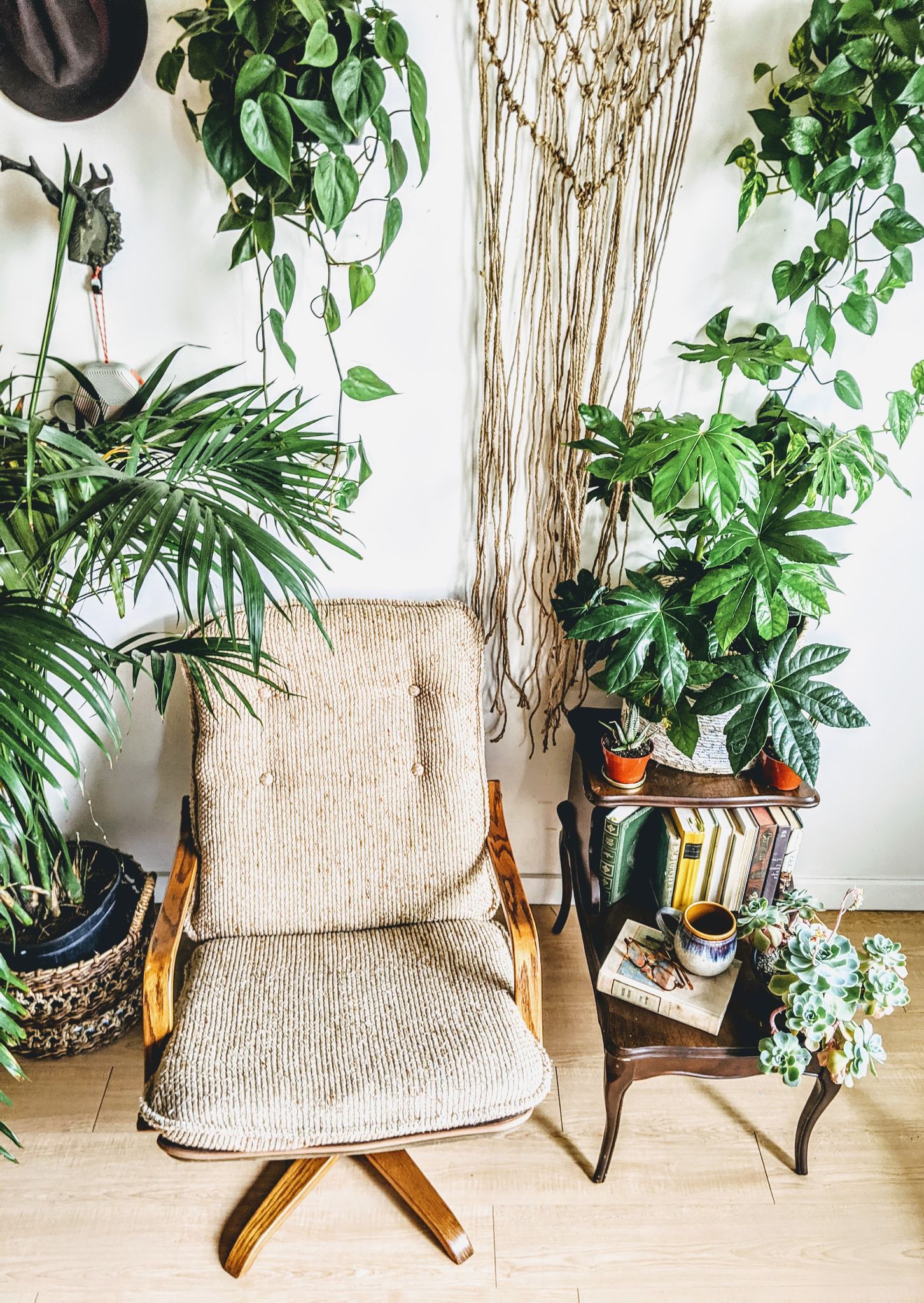 70s recliner office chair tweed funky vintage retro  Edit alt text