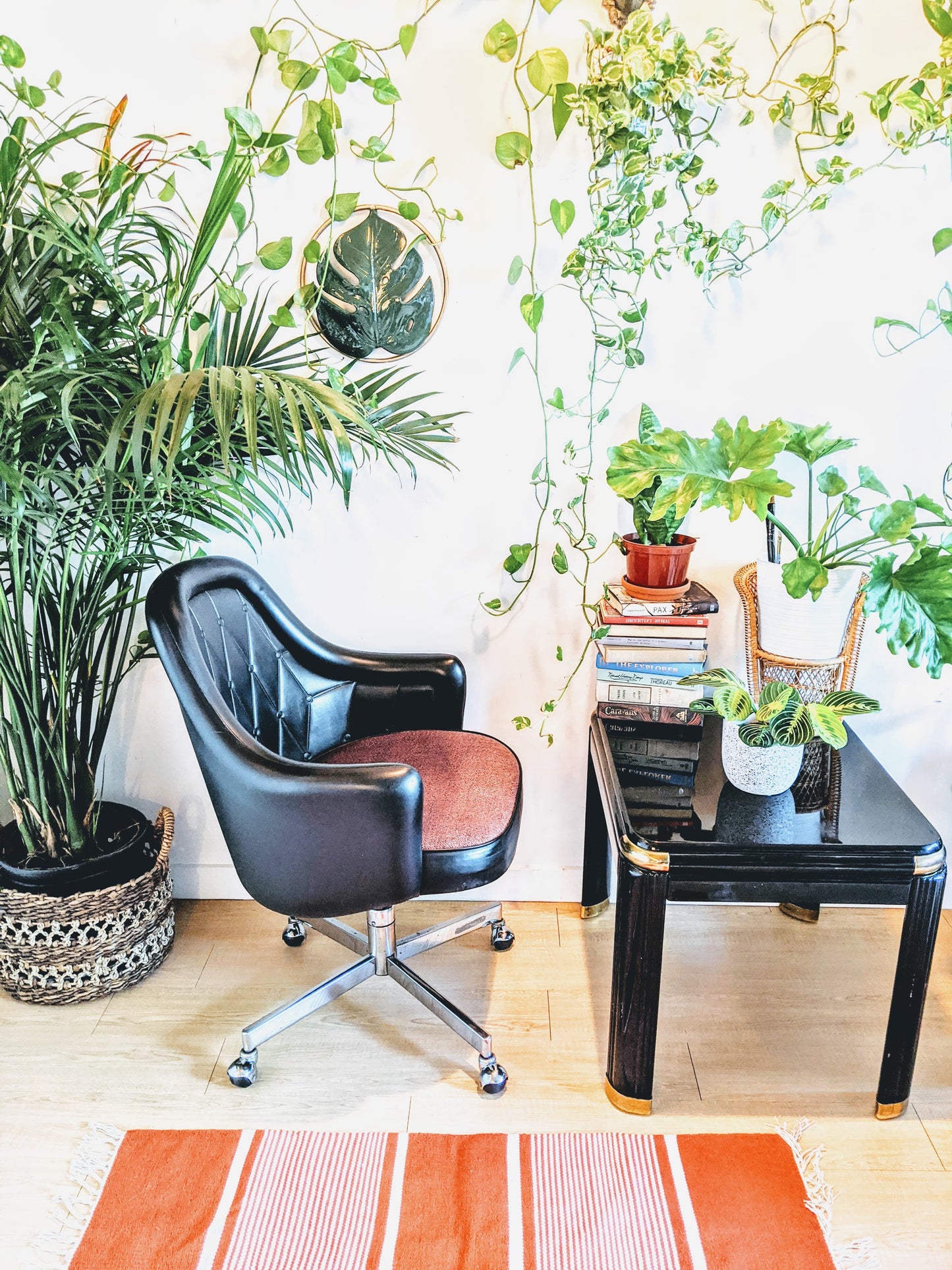 The Working 9 to 5 Chair ll