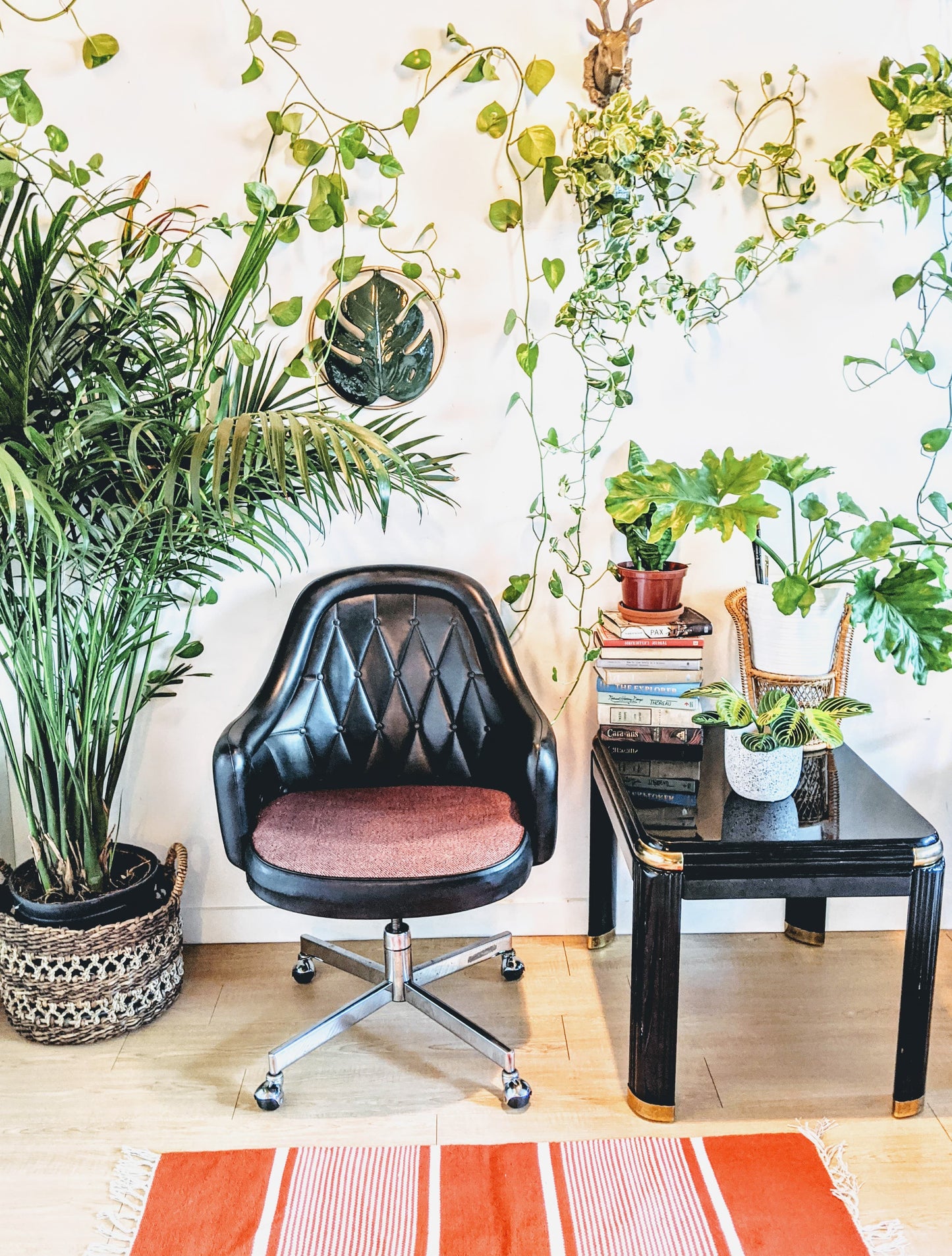 The Working 9 to 5 Chair ll