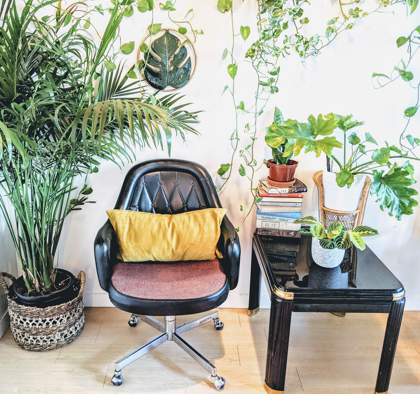 The Working 9 to 5 Chair ll