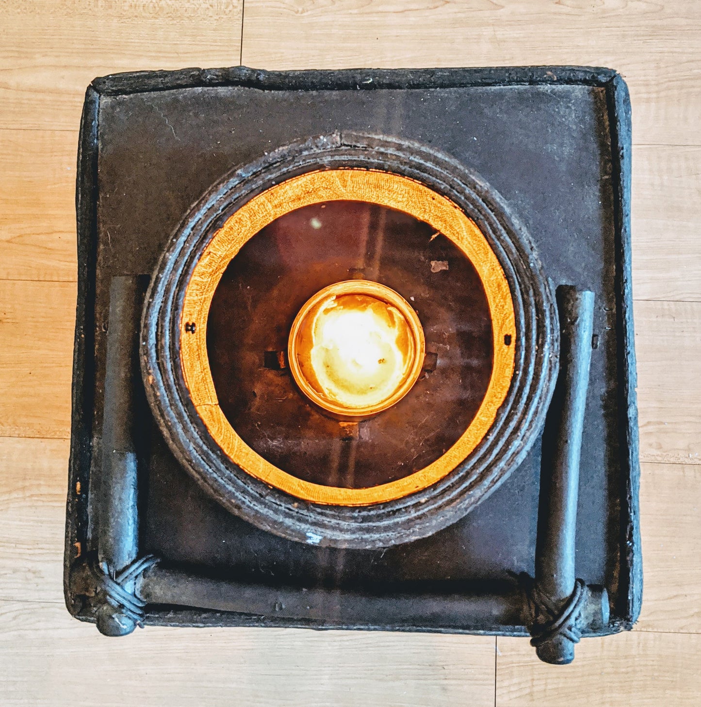 The Charon Lamp