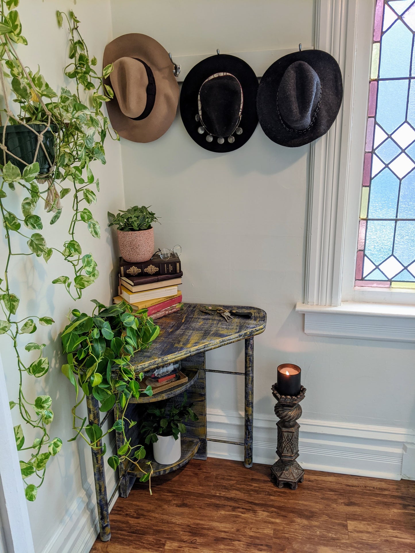 The Royal Star Corner Desk