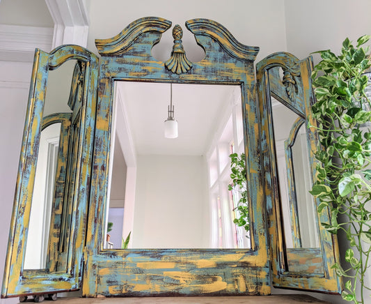 This Is A Royal Mirror ll