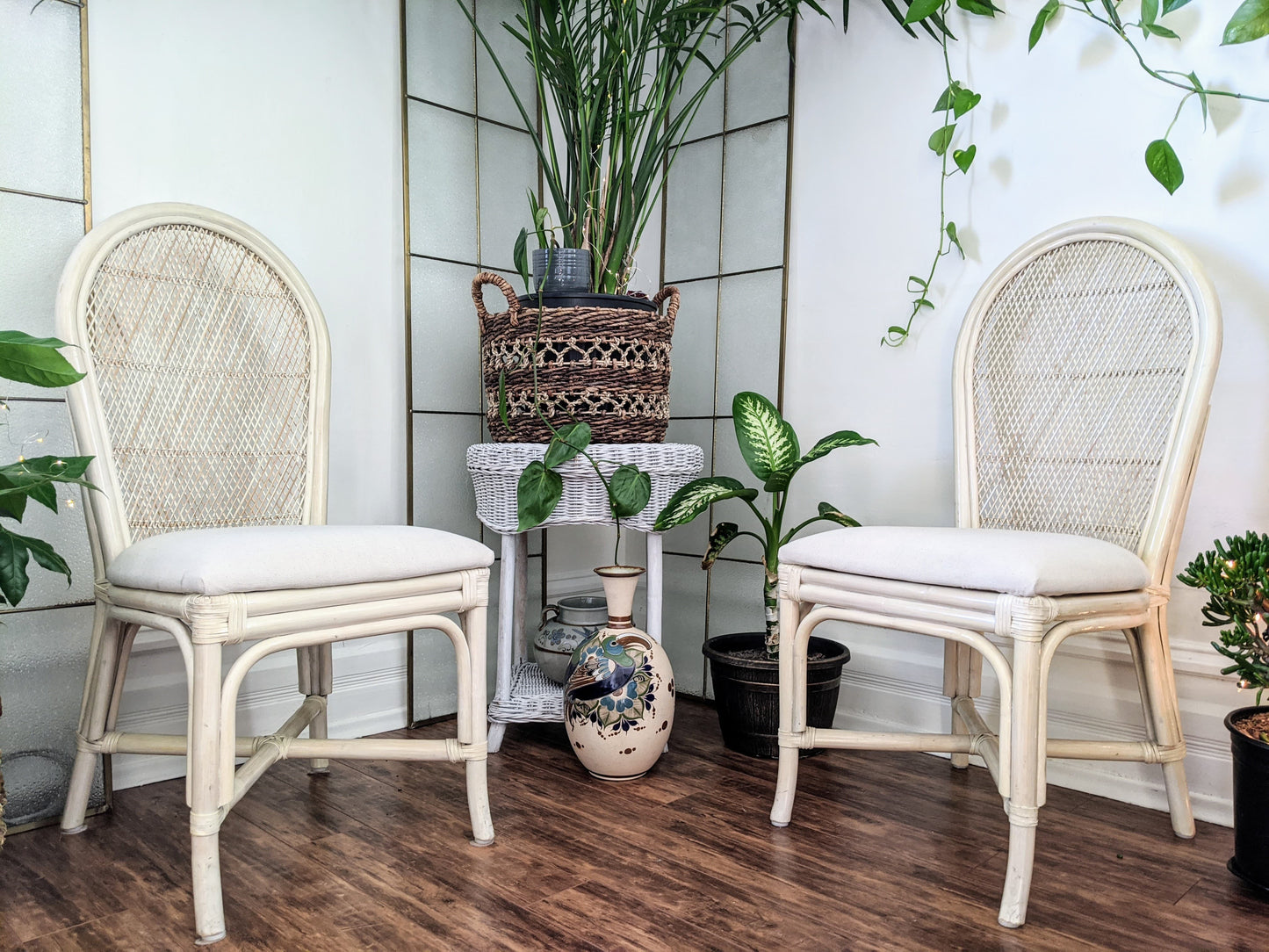 The Darjeeling Chairs