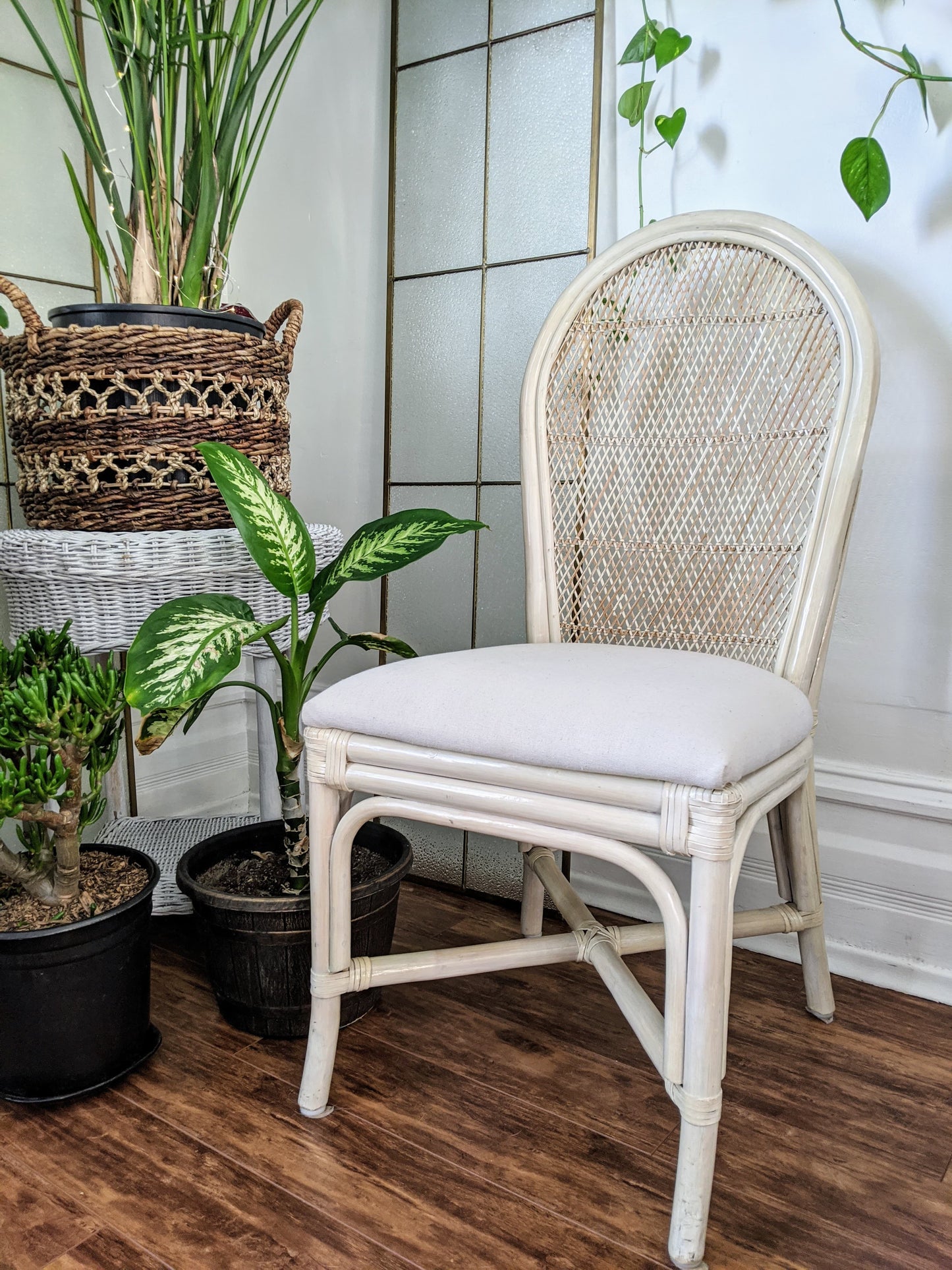 The Darjeeling Chairs