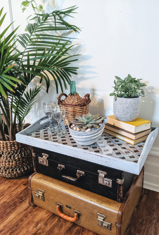 The Sombrio Beach Tray