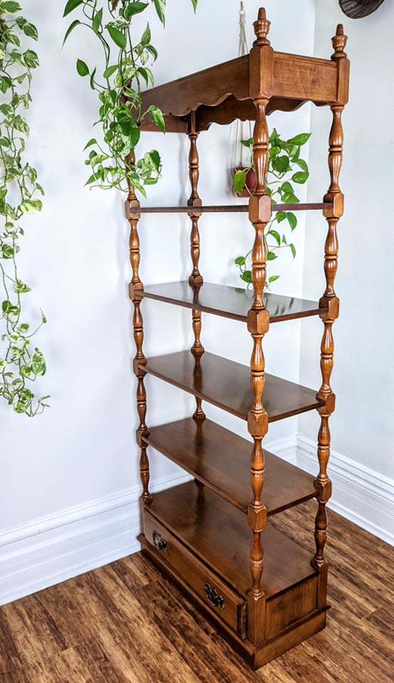 The Emilio Etagere