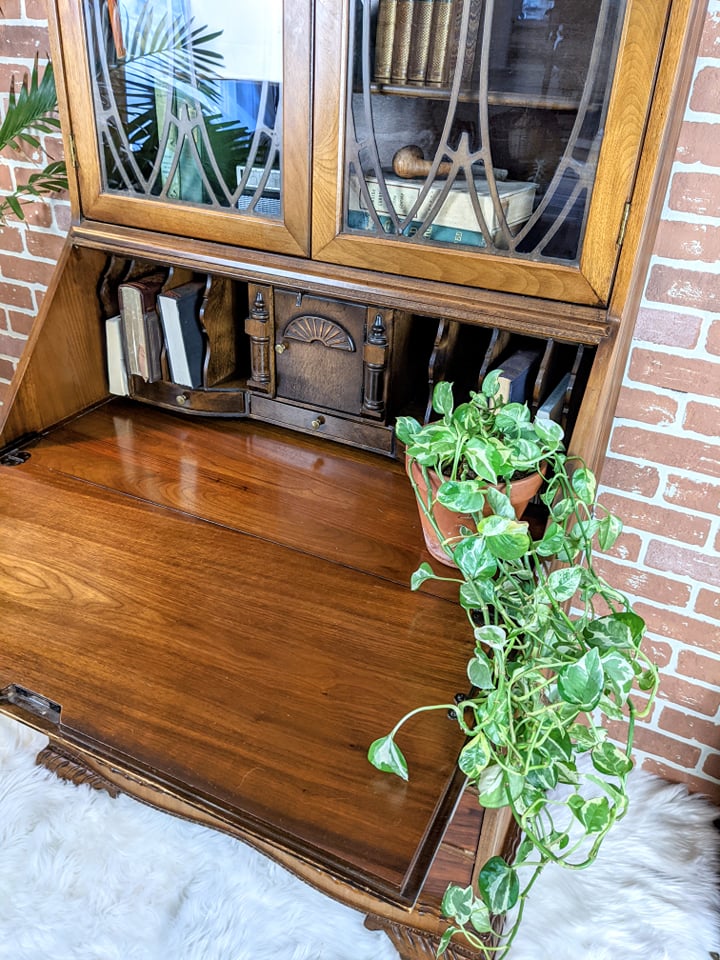 The Catherine Secretariat