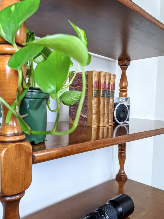 The Emilio Etagere