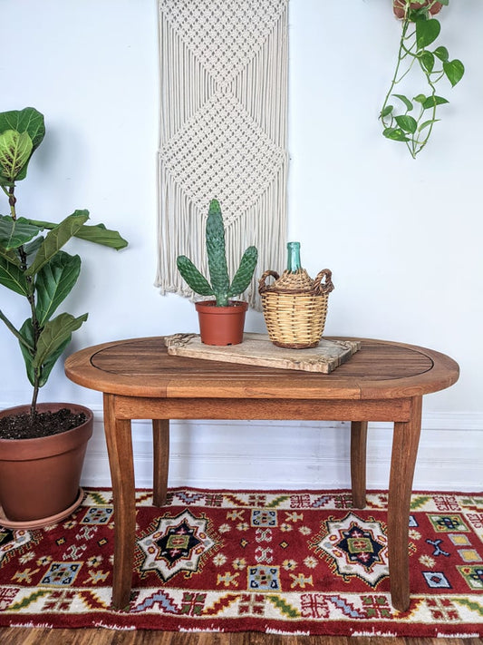 The Vacationer Table