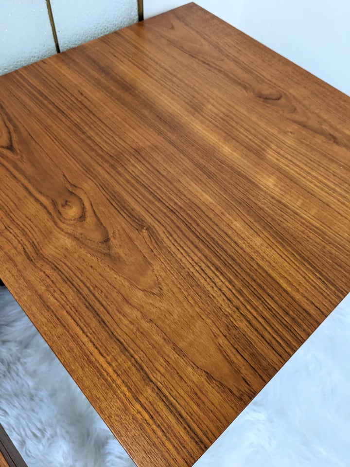 Yes these are actually teakwood tables!