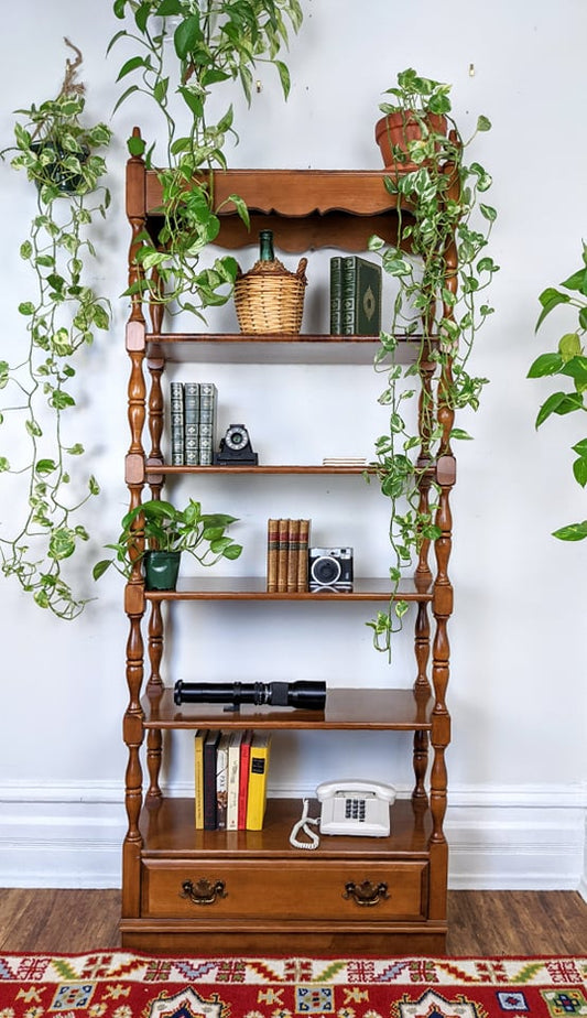 The Emilio Etagere