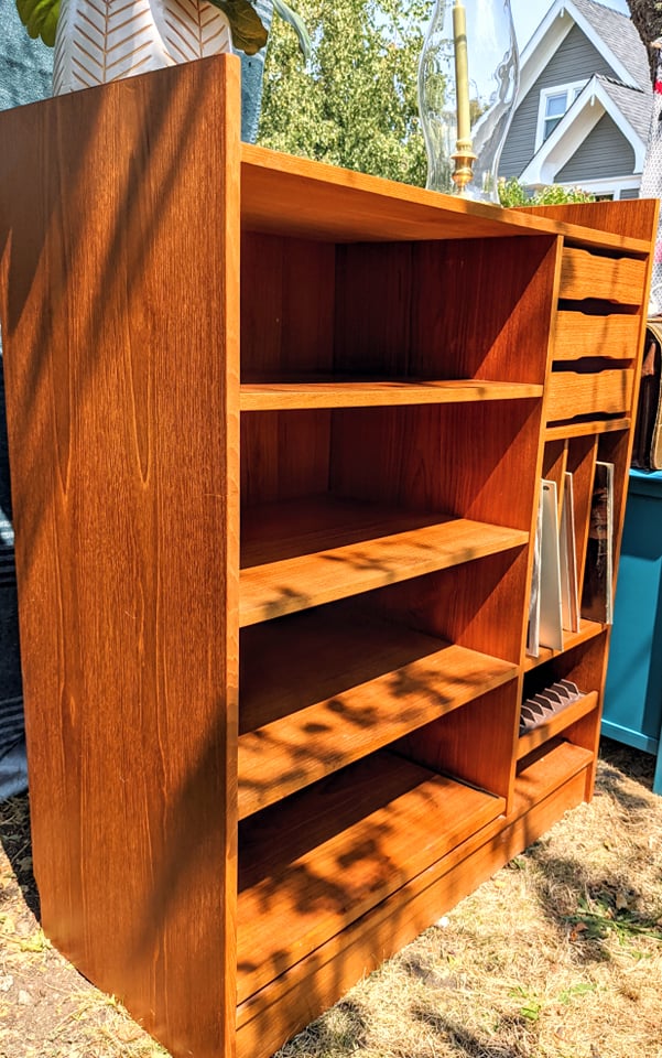 The Teak Coltrane Cubby