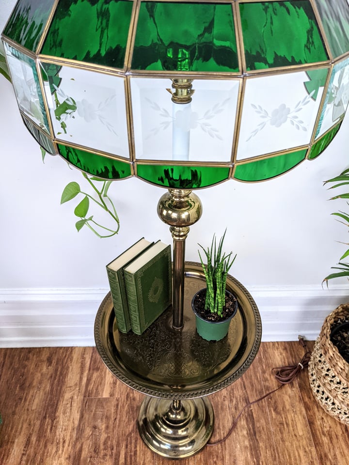 The Emerald Lantern Table