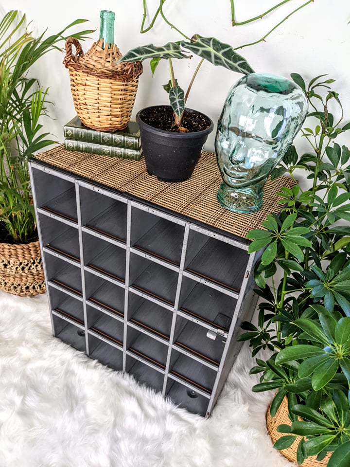 The Cargo Hold Postman Shelf