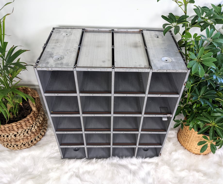 The Cargo Hold Postman Shelf