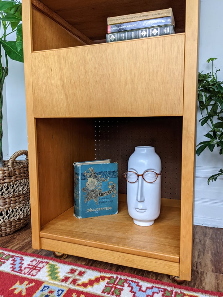 The Tavish Cabinet