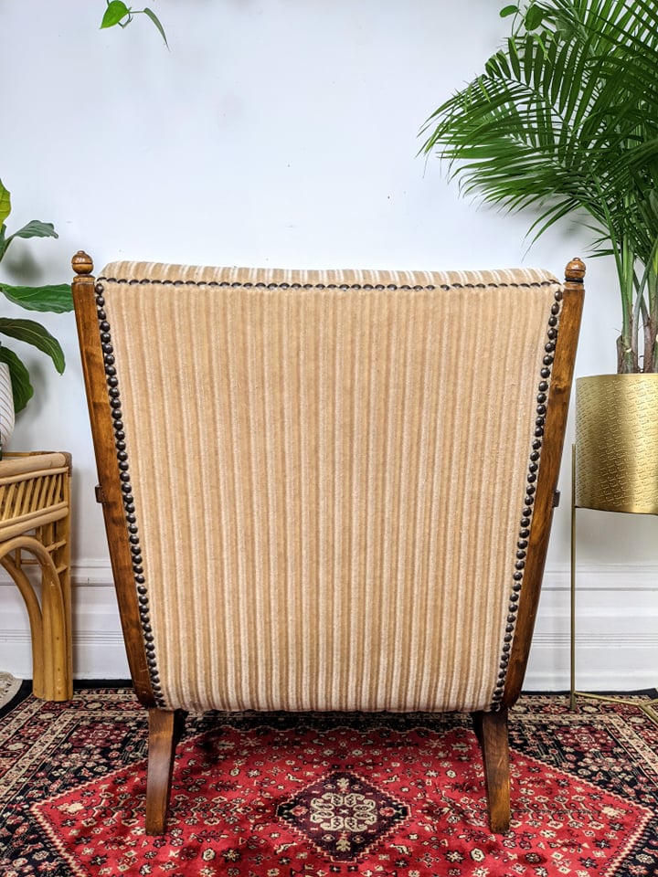 The Akaroa Armchair