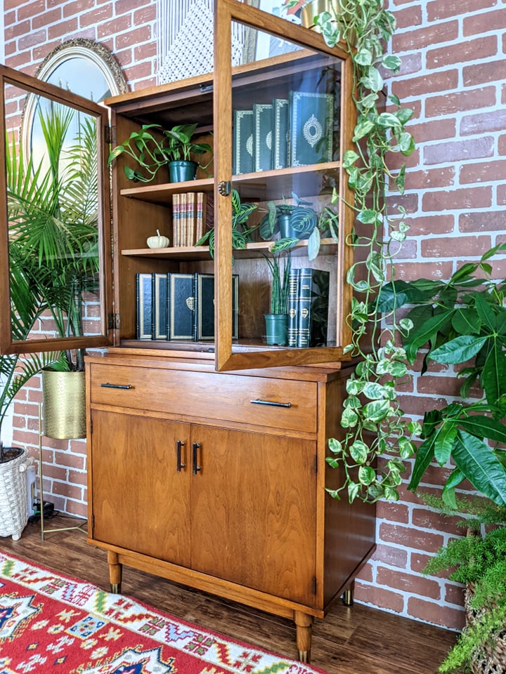 The Drexel Buffet & Hutch