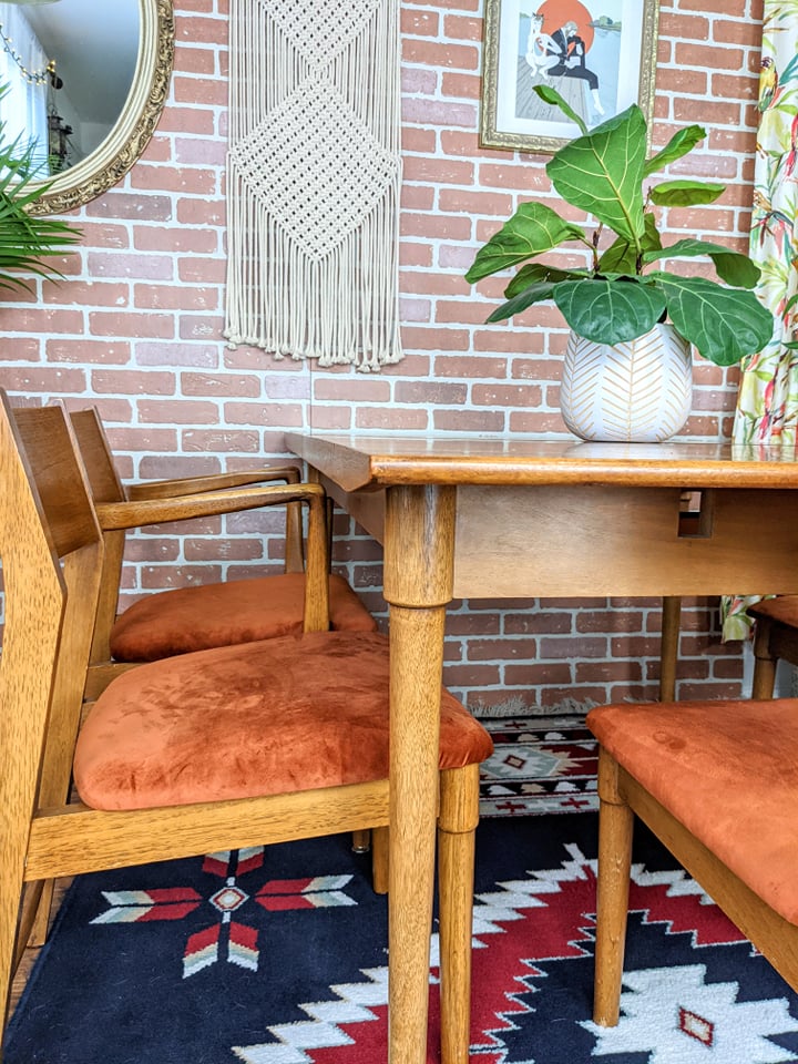 The Drexel 5 Piece Dining Set