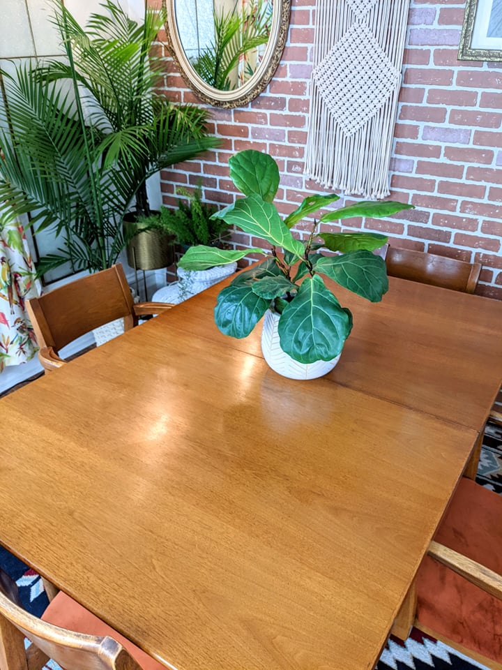 The Drexel 5 Piece Dining Set