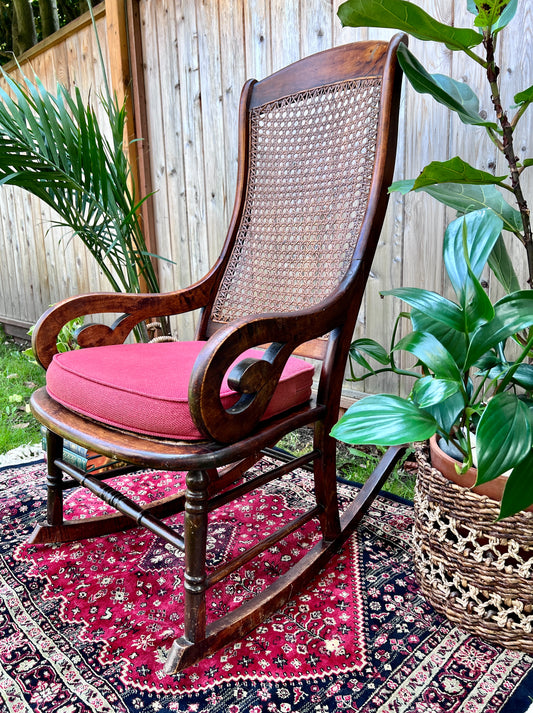 The Red Rooster Rocker