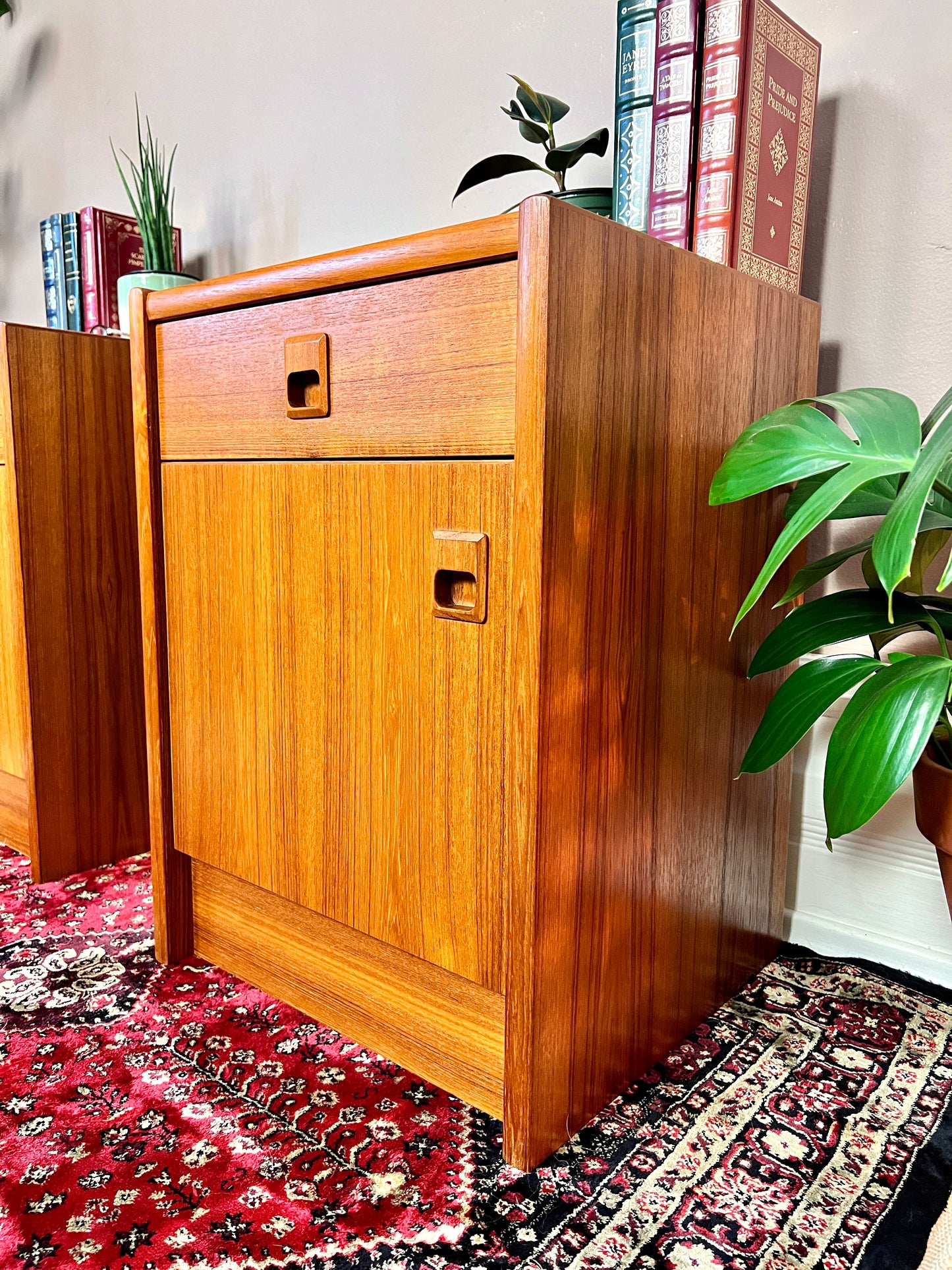 The Rasmus Teak Nightstands