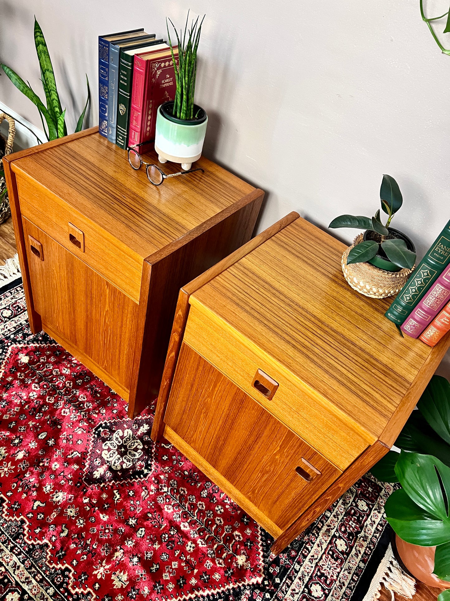 The Rasmus Teak Nightstands