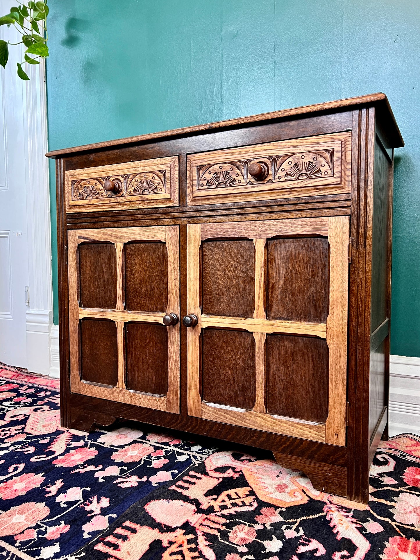The Santa Barbara Cabinet Hutch