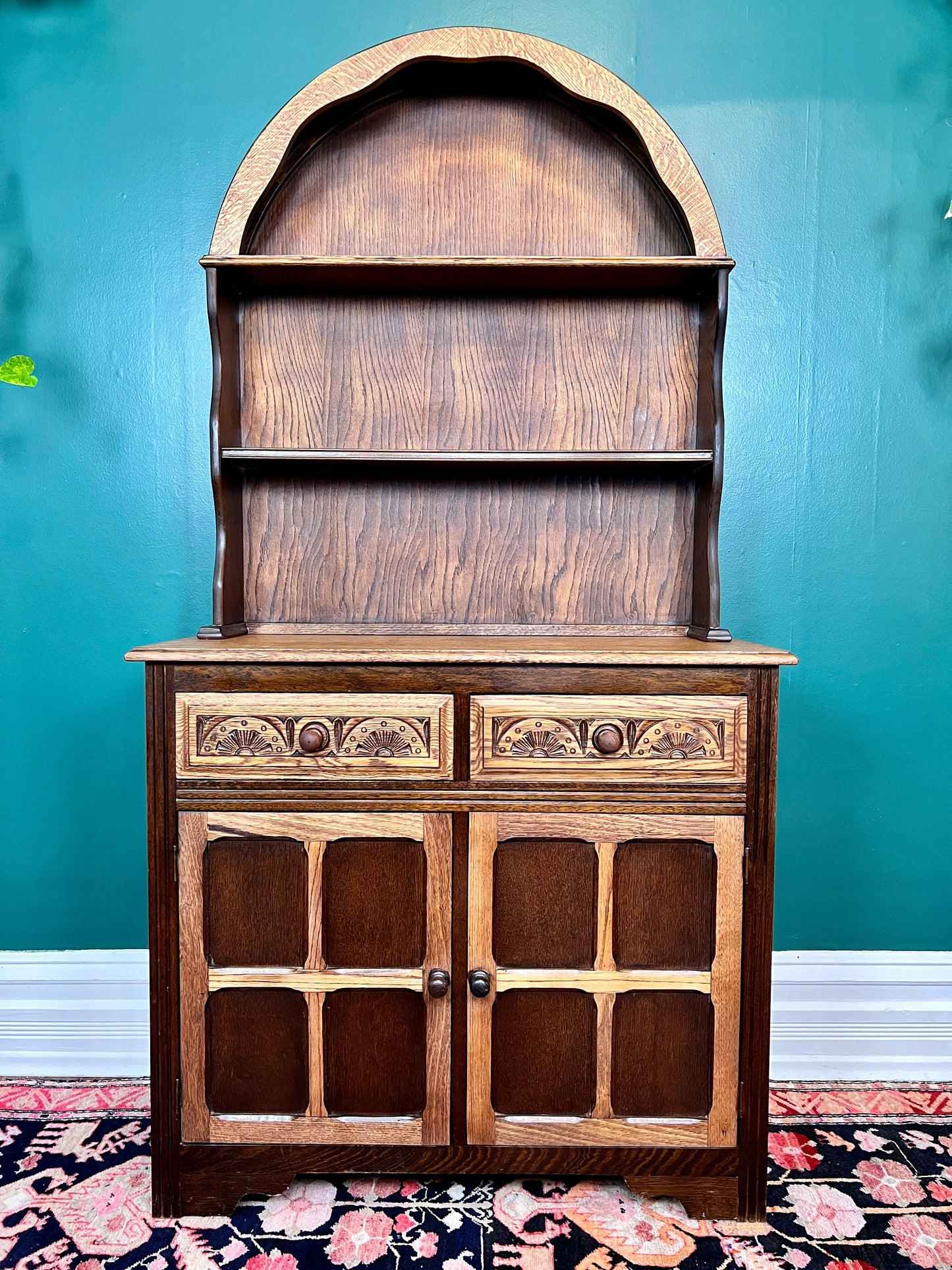 The Santa Barbara Cabinet Hutch