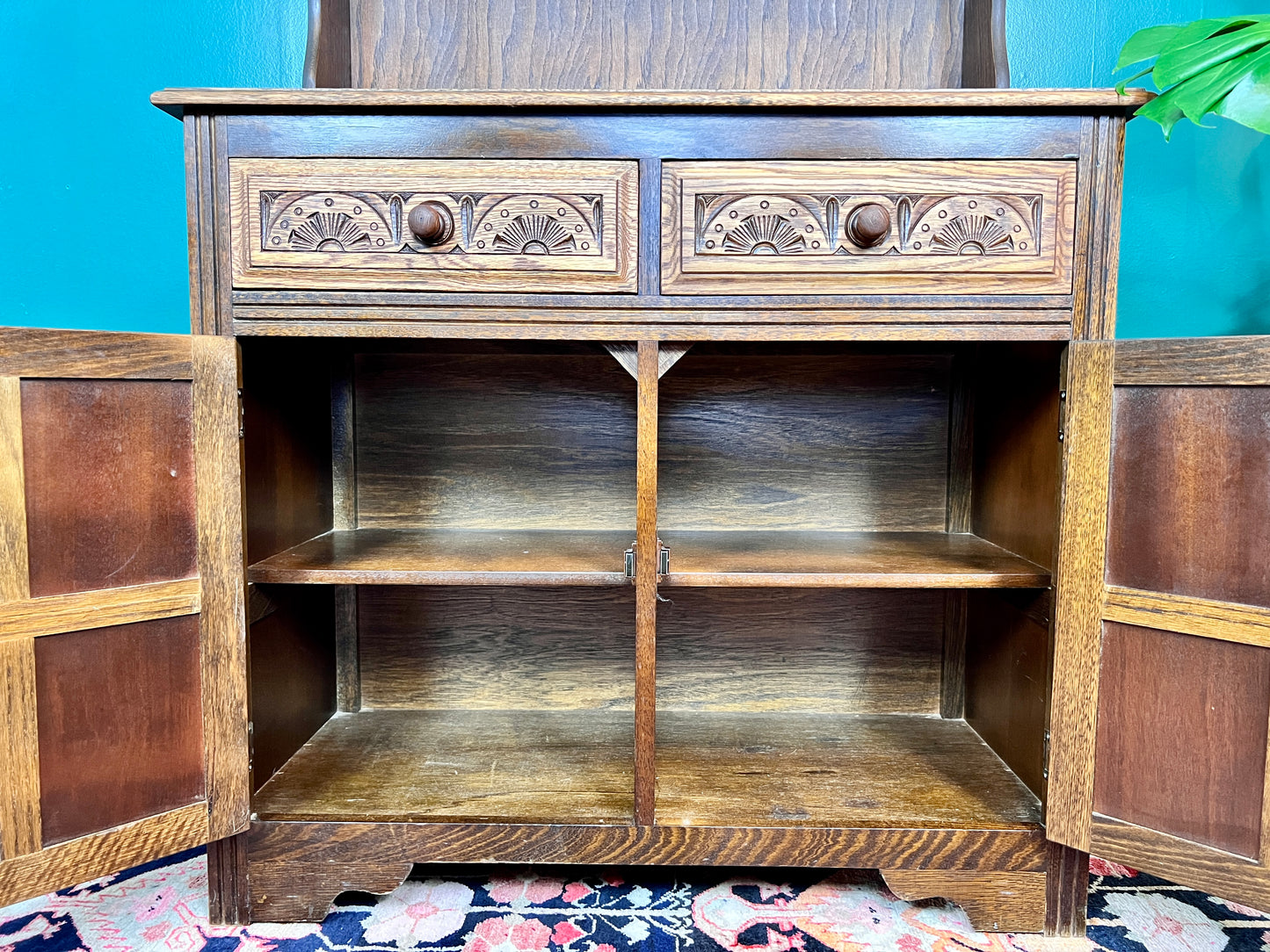 The Santa Barbara Cabinet Hutch