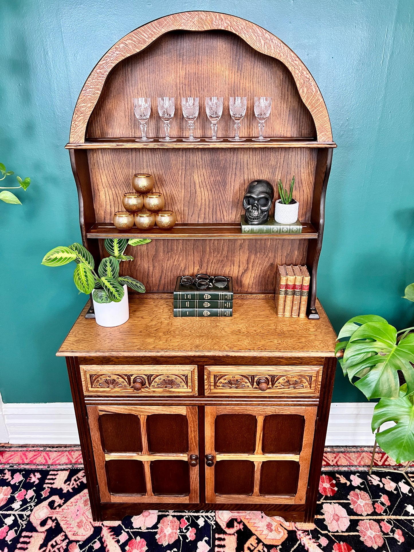 The Santa Barbara Cabinet Hutch