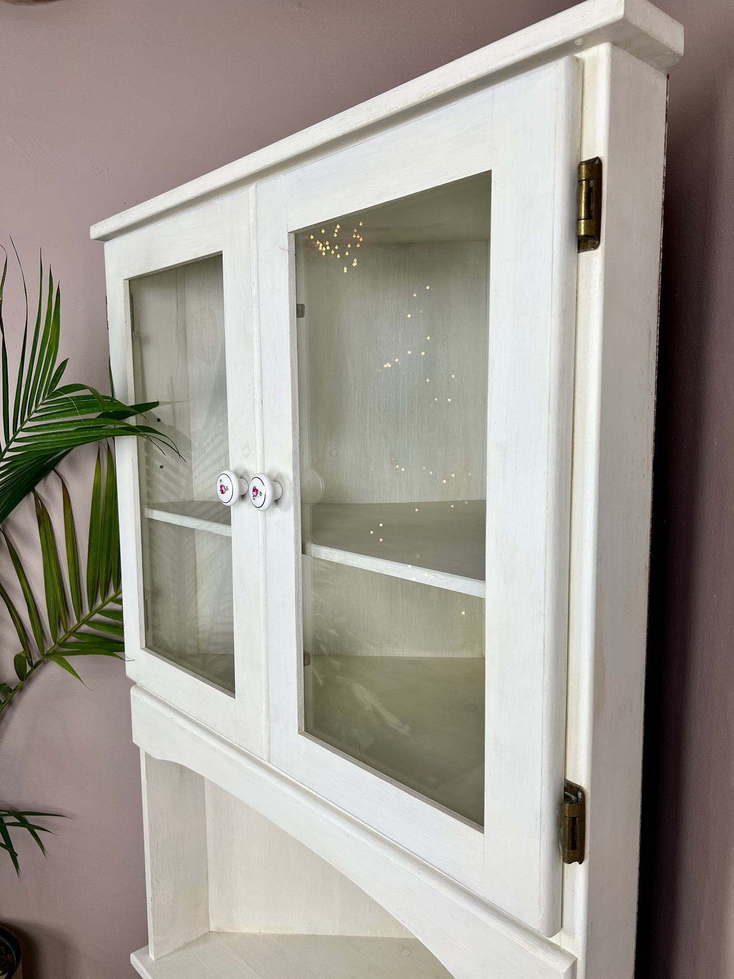 The Daisy Corner Cabinet