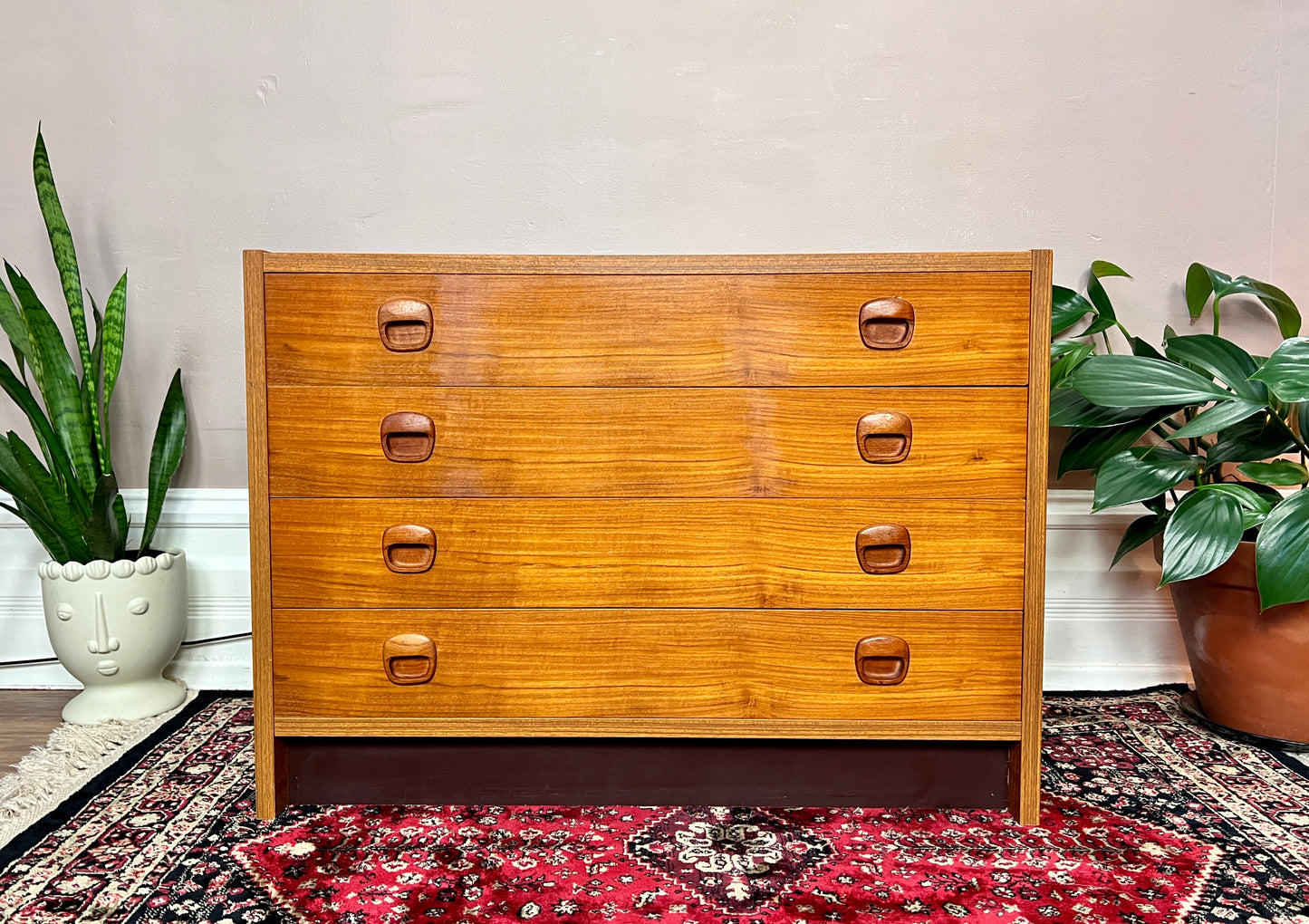 The Josefina Bookshelf