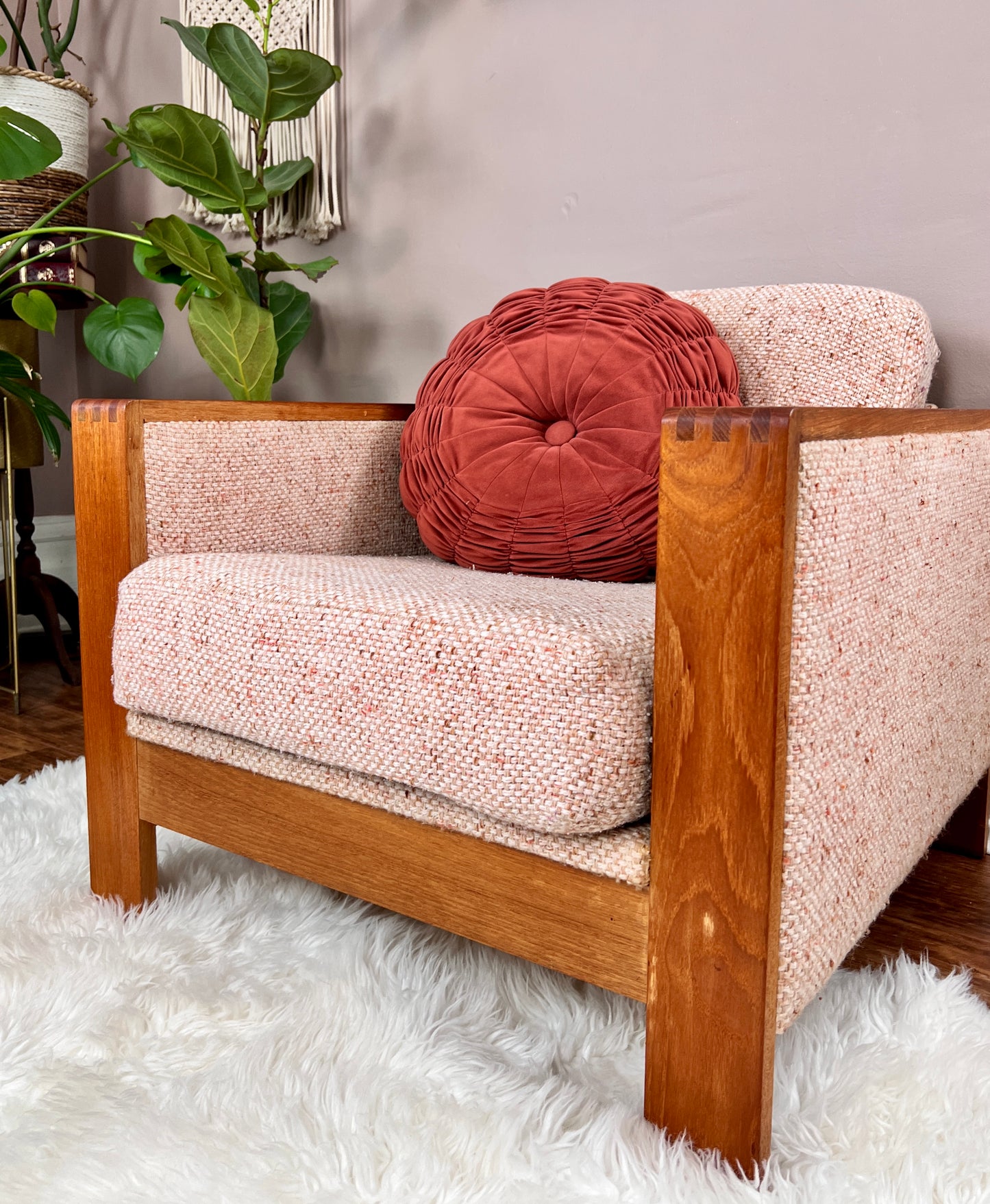 The Oskar Sofa & Armchair Set