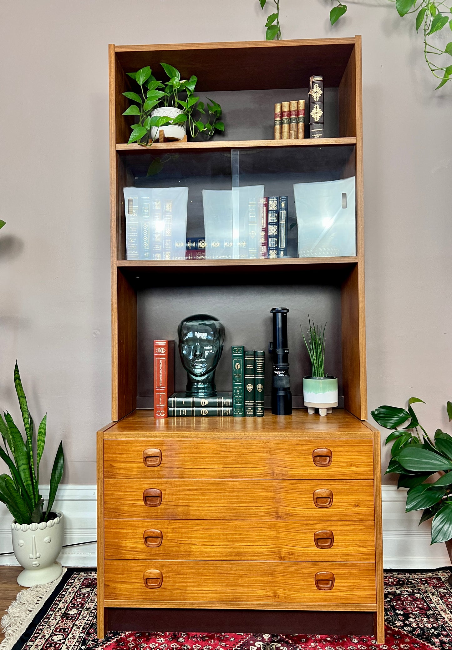 The Josefina Bookshelf