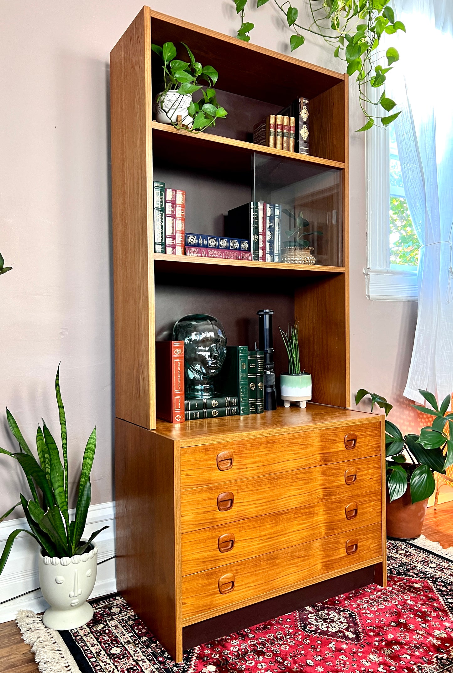 The Josefina Bookshelf
