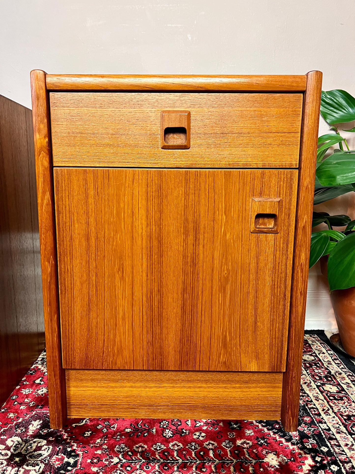 The Rasmus Teak Nightstands