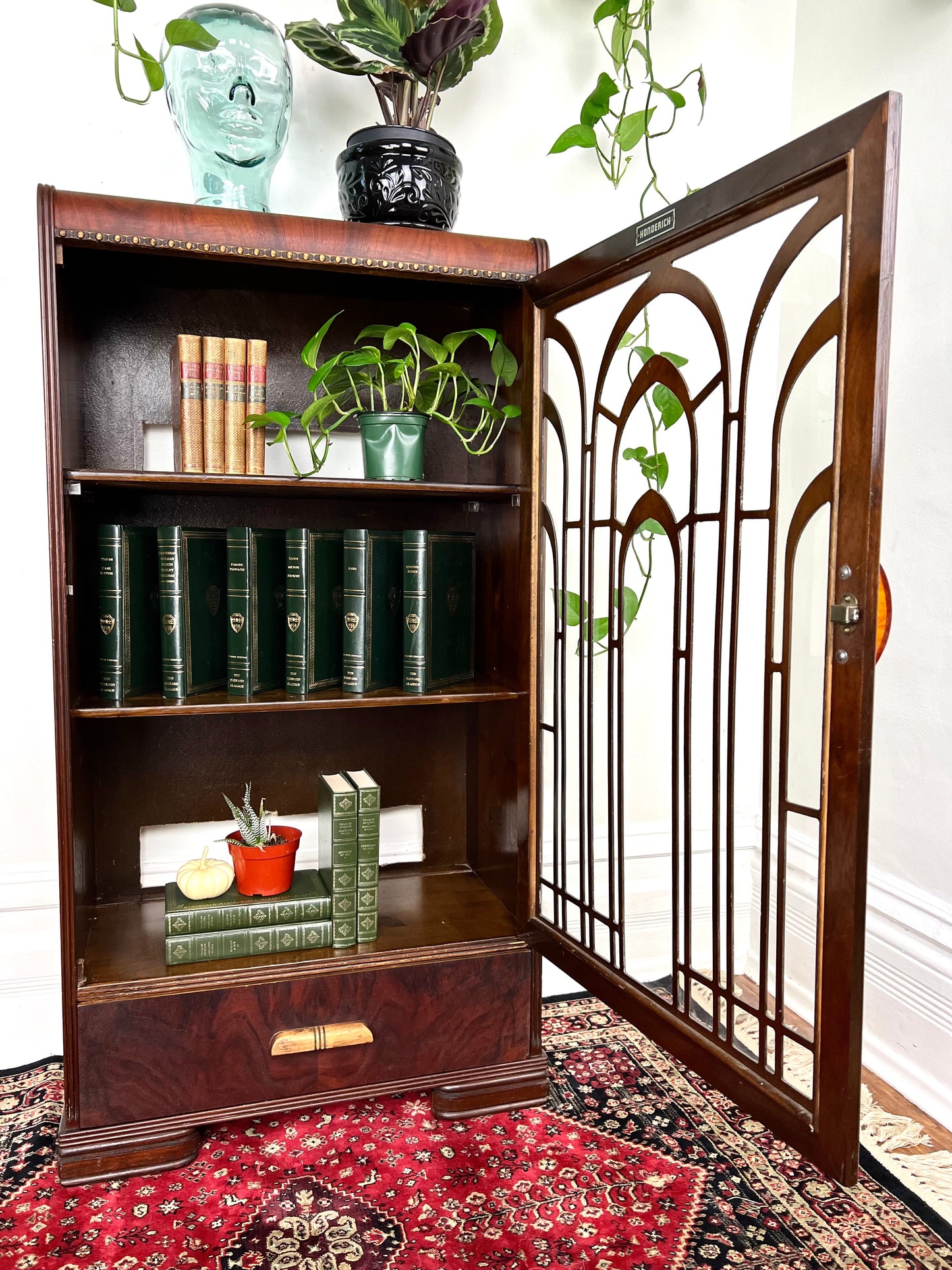 The Honderich Cabinet