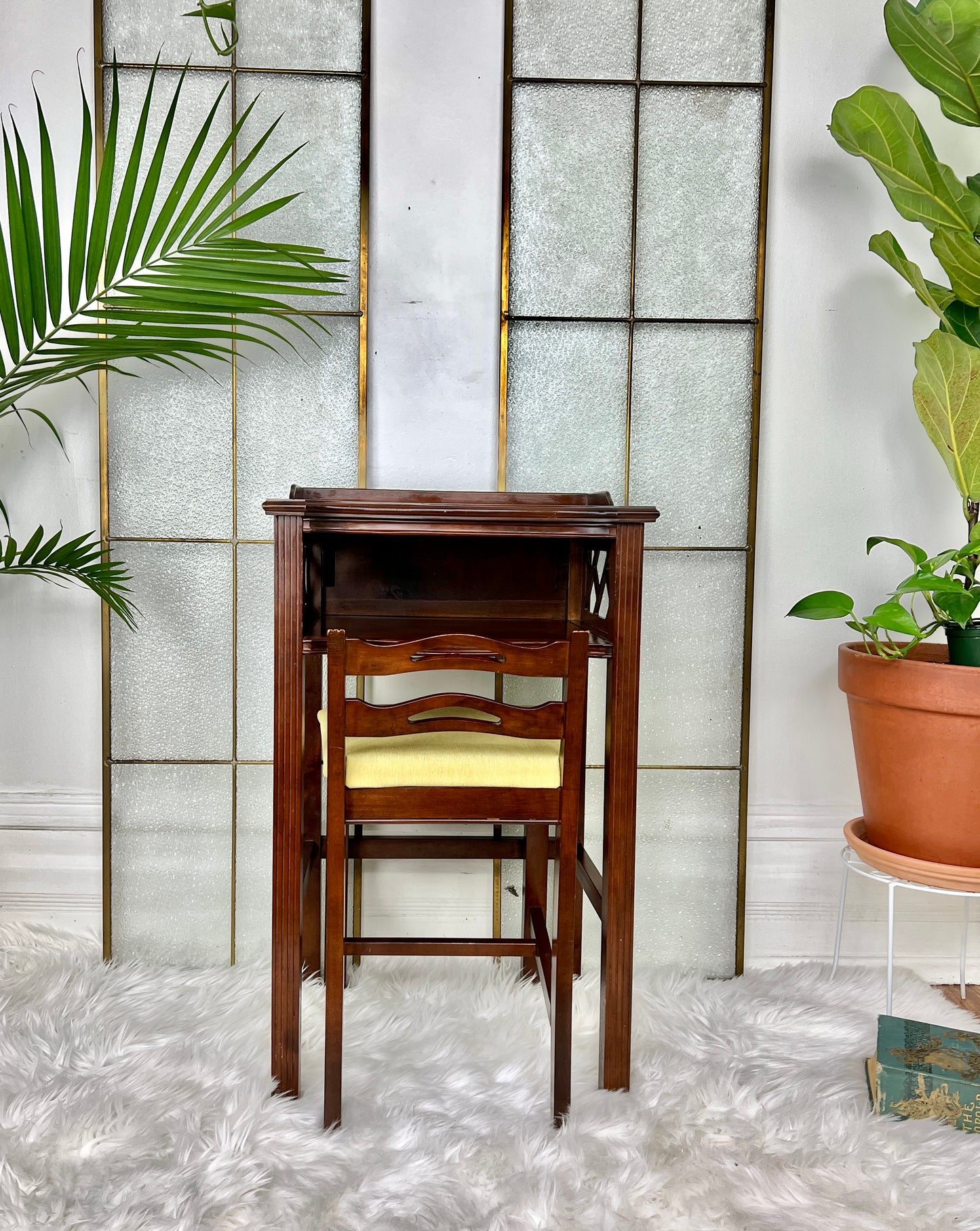 The Limey Telephone Table