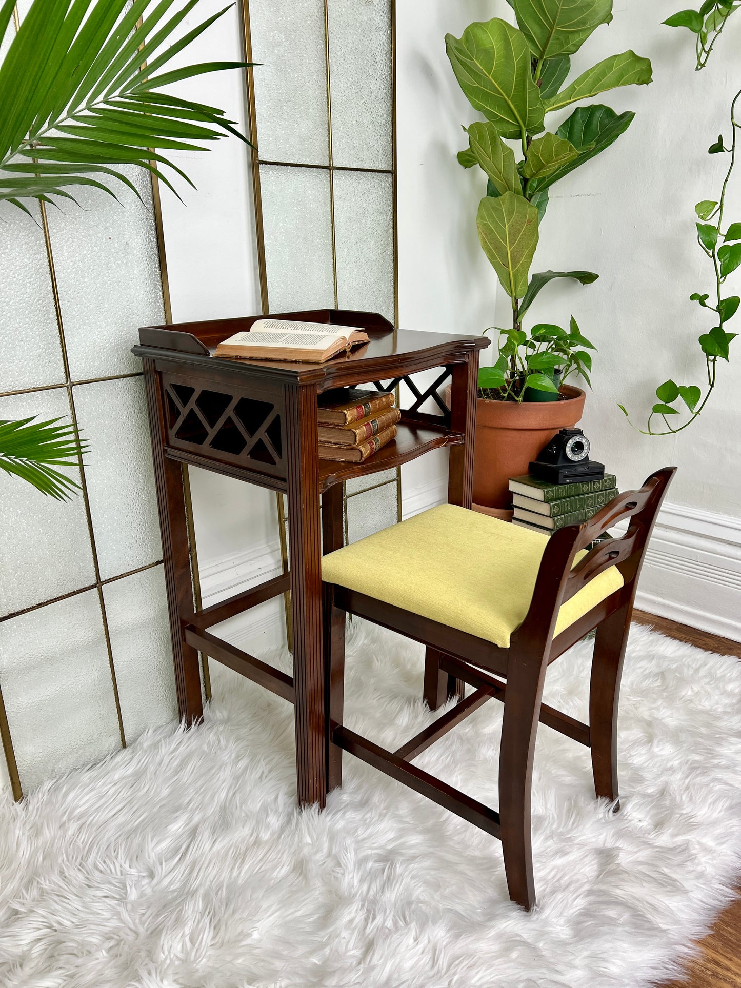 The Limey Telephone Table