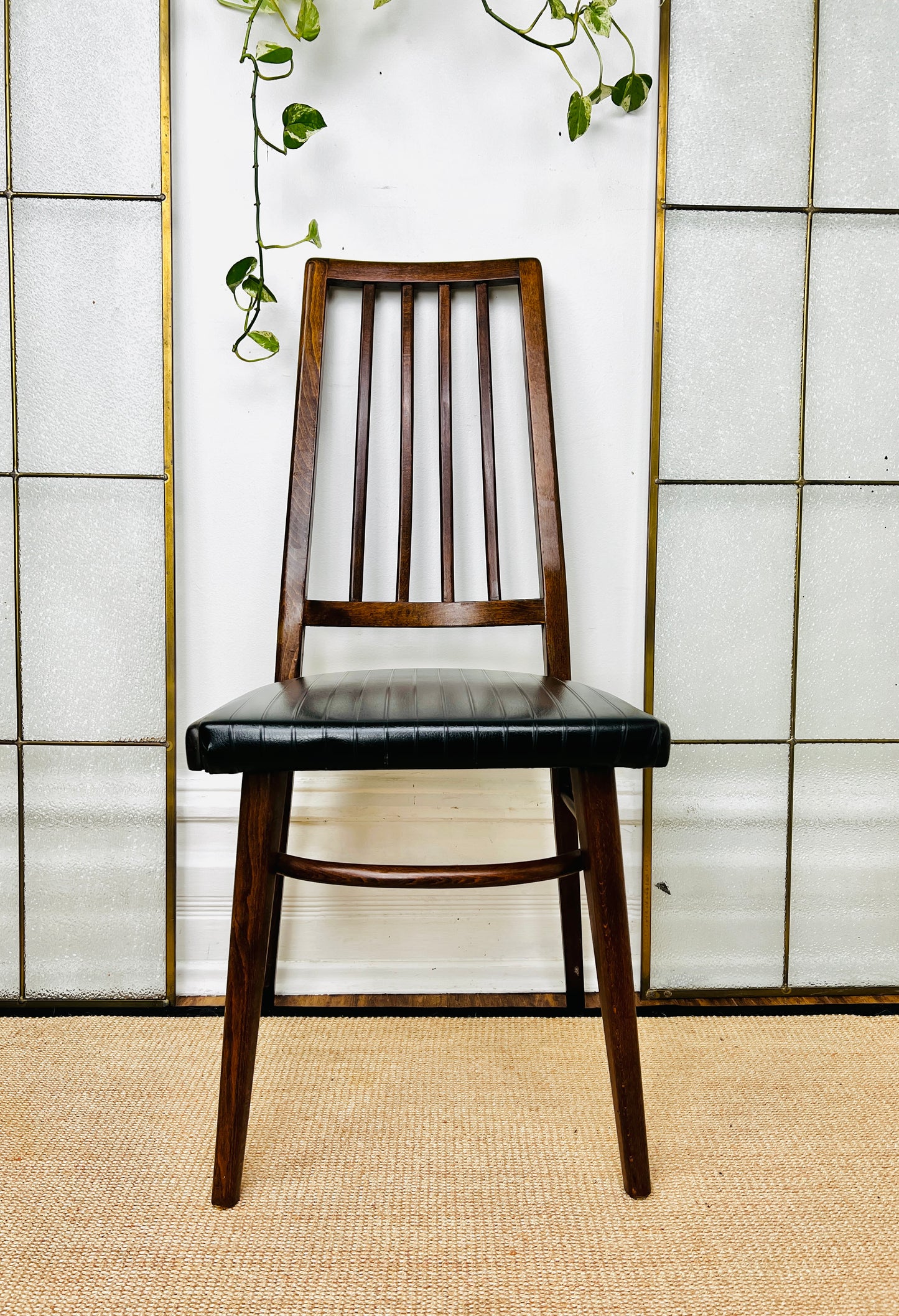 The Rakovnik Chairs