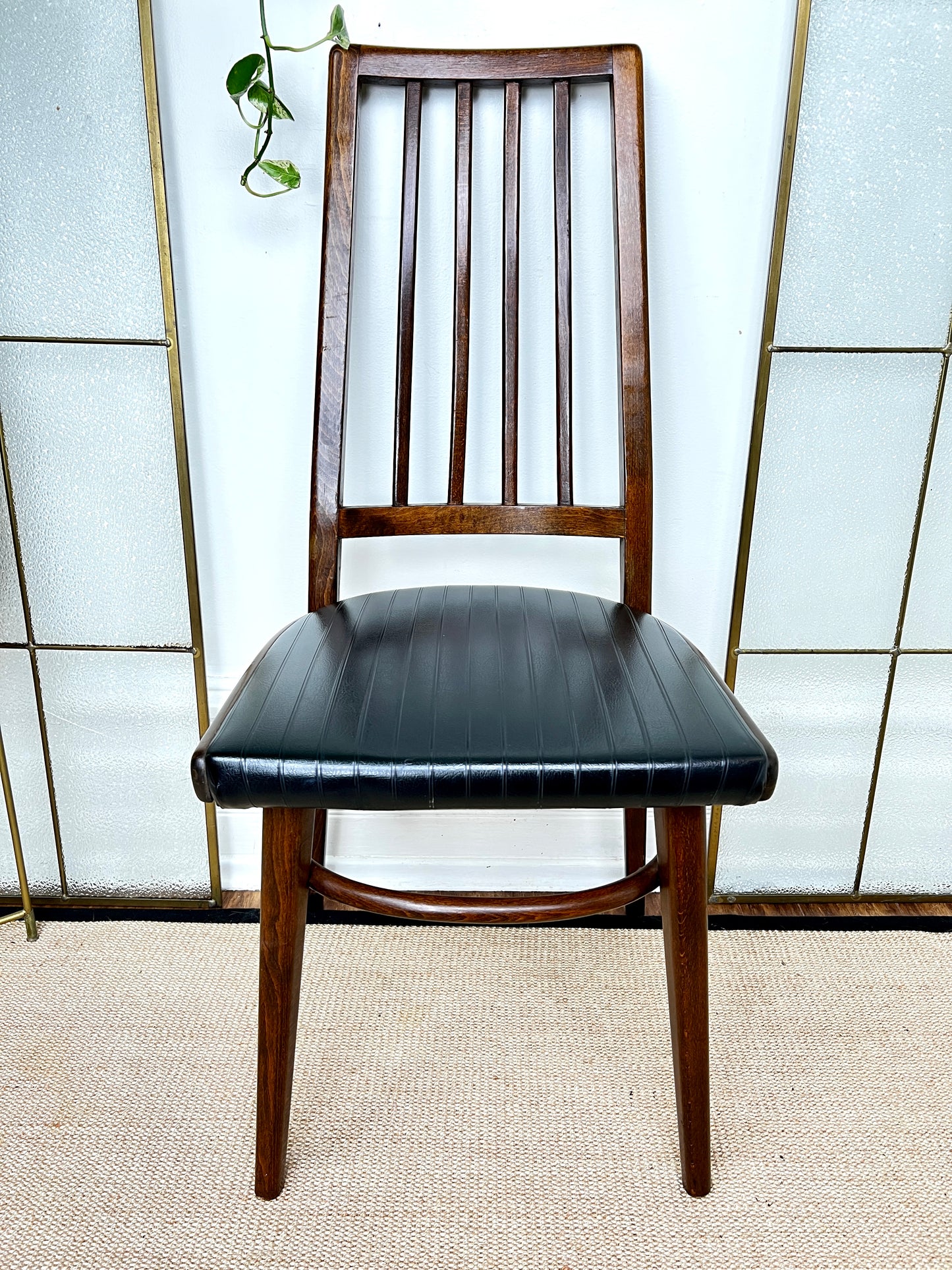 The Rakovnik Chairs
