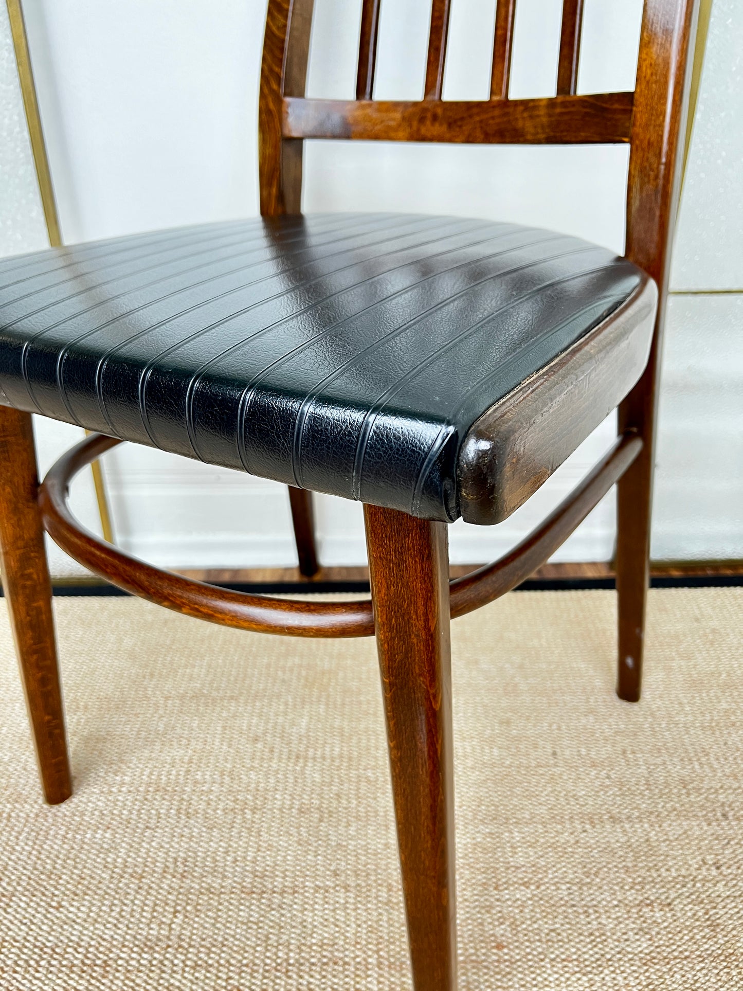 The Rakovnik Chairs