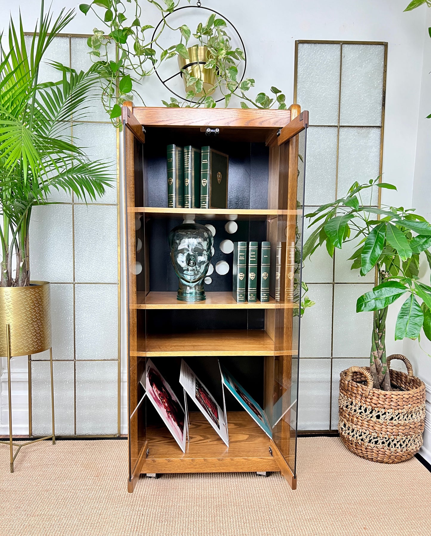 The Dalton Cabinet