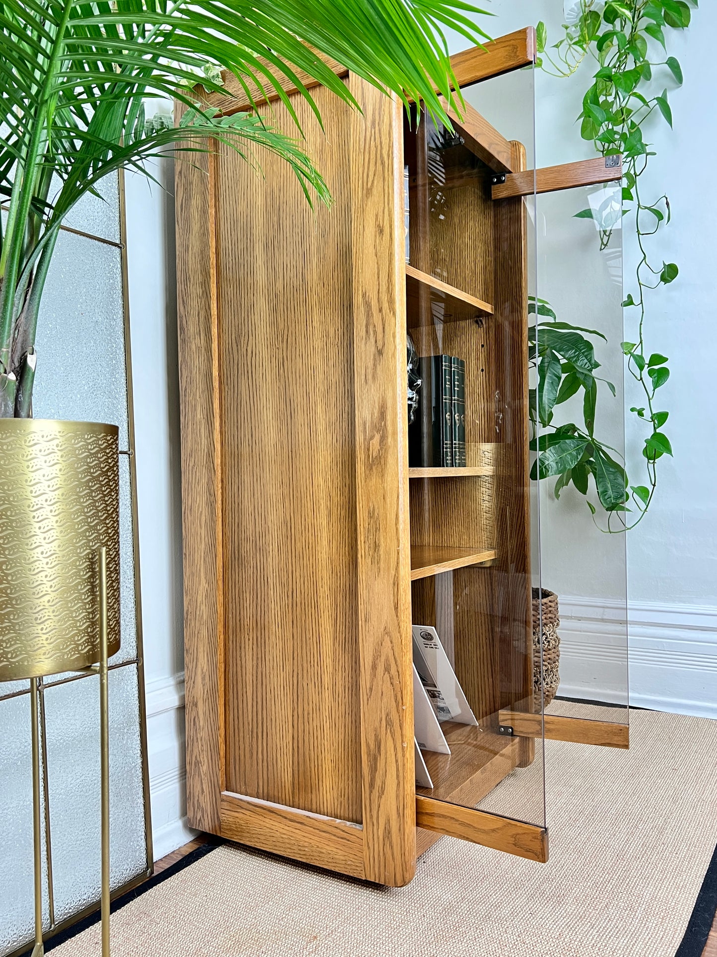 The Dalton Cabinet